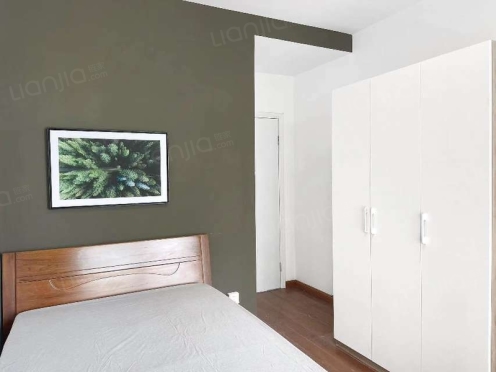 合租·东城郡 5居室 南卧