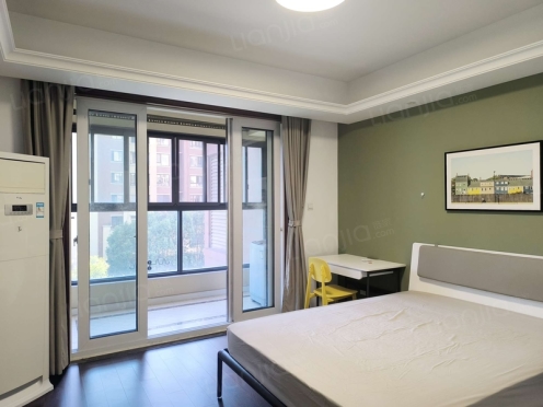 合租·天悦辰花园 5居室 南卧