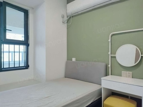 合租·湖西星辰 4居室 北卧