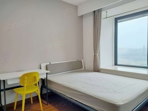 合租·阳光城愉景湾 4居室 南卧