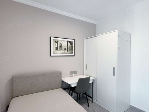 合租·鑫之苑 4居室 南卧