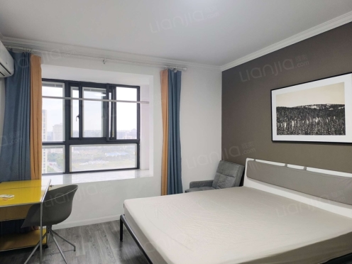 合租·宝南花园 4居室 南卧