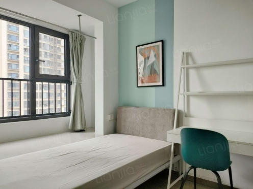 合租·湖西星辰 5居室 北卧