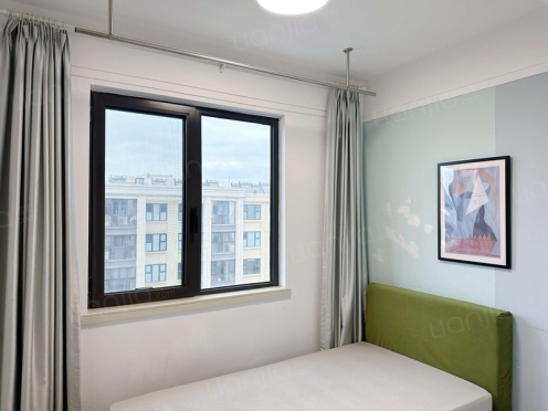 合租·润元铭著雅苑 5居室 北卧