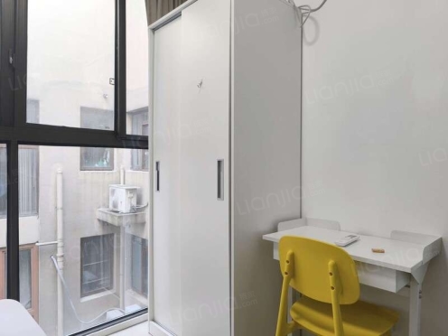 合租·万达华府 4居室 东卧