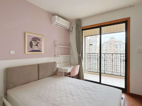 合租·中海湖滨一号 5居室 南卧