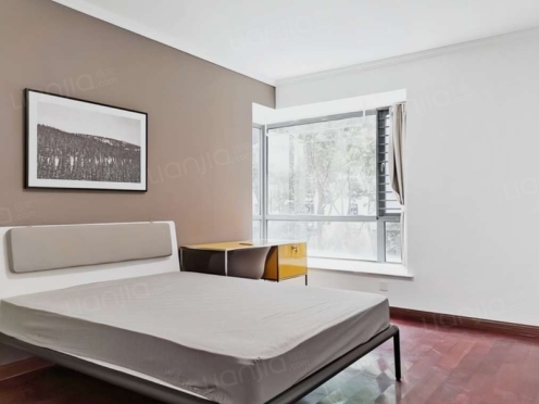 合租·华庭苑 4居室 东南卧