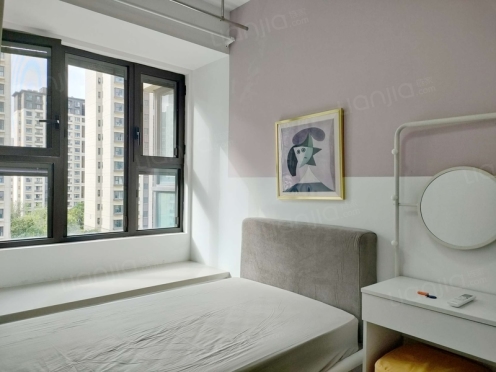 合租·湖西星辰 4居室 南卧