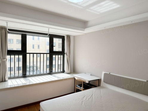 合租·润元铭著雅苑 4居室 南卧