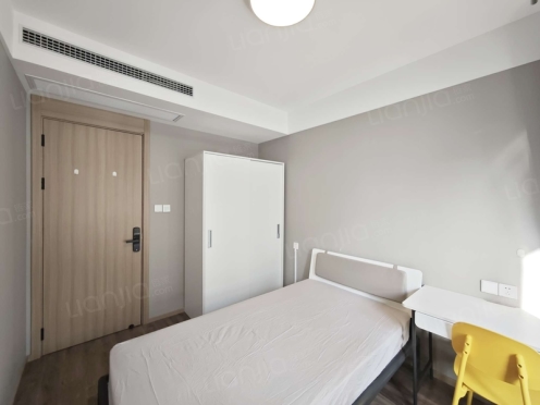 合租·华润置地悦景湾 4居室 南卧