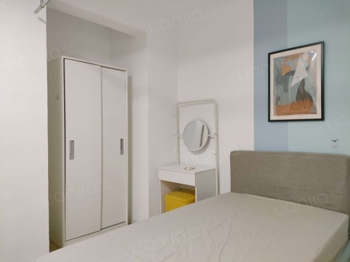 合租·翡丽湾花园南区 5居室 西卧