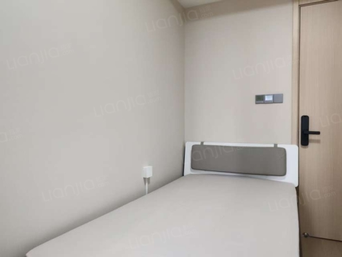 合租·览月阁 5居室 北卧