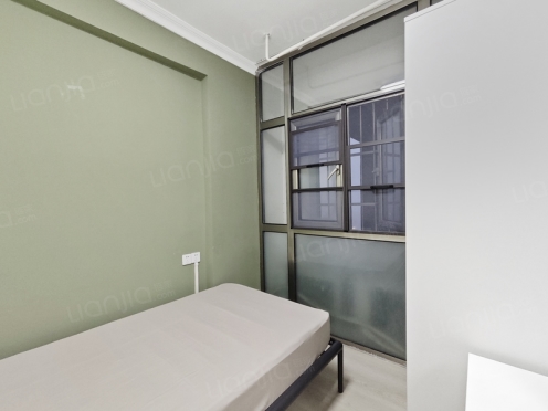 合租·电建地产盛世江城 4居室 西卧