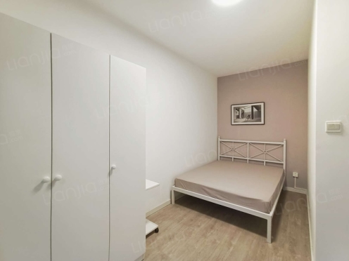 合租·世茂锦绣长江四期 3居室 南卧