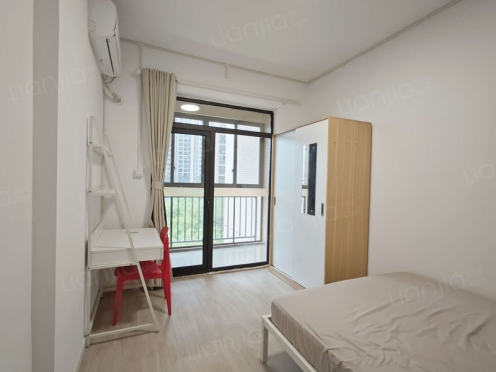 合租·王家湾中央生活区二期 4居室 北卧