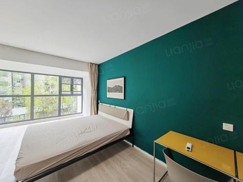 合租·武地融创和平中心 4居室 南卧