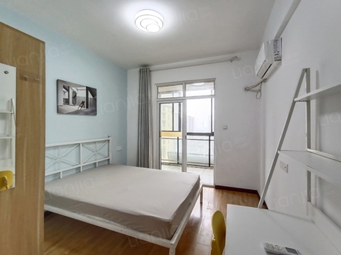 合租·新城丽景B区 4居室 南卧