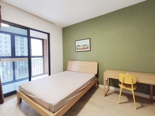 合租·塔子湖锦绣家园幽兰苑 3居室 南卧