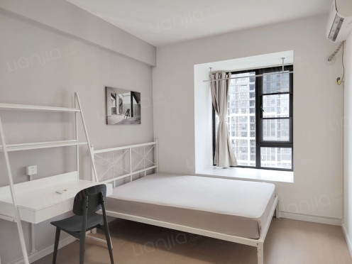 合租·电建地产盛世江城 4居室 北卧