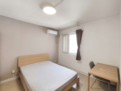 合租·精金花园北区 4居室 北卧