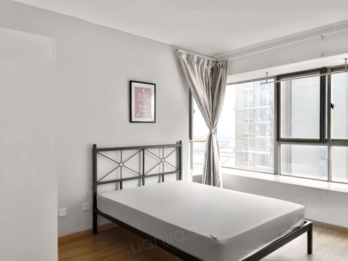 合租·东方天郡西区 5居室 南卧