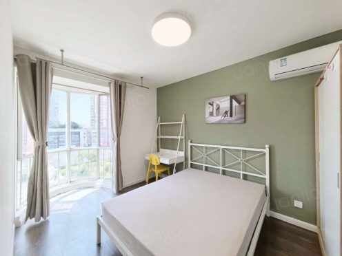 合租·裕华名居 4居室 西卧