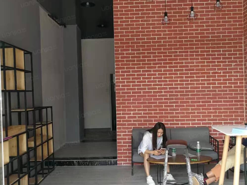燕寓大岭山新塘店