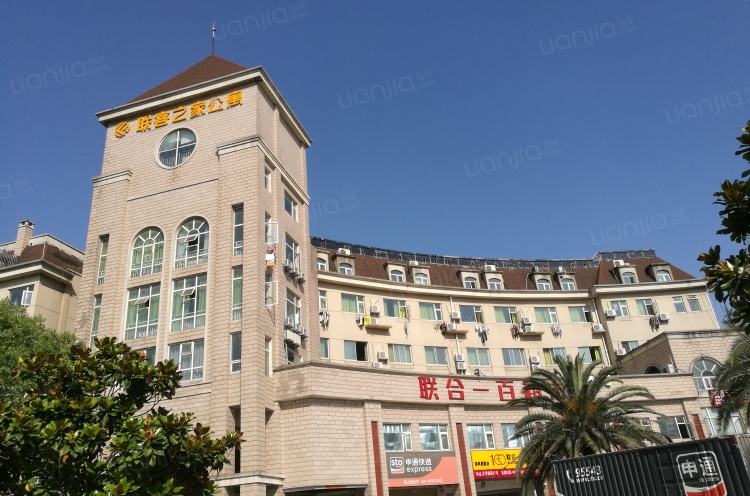 无中介费 套房两室一厅 月付 可做饭