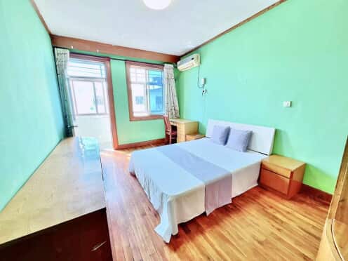 合租·龙港二村 3居室 南卧