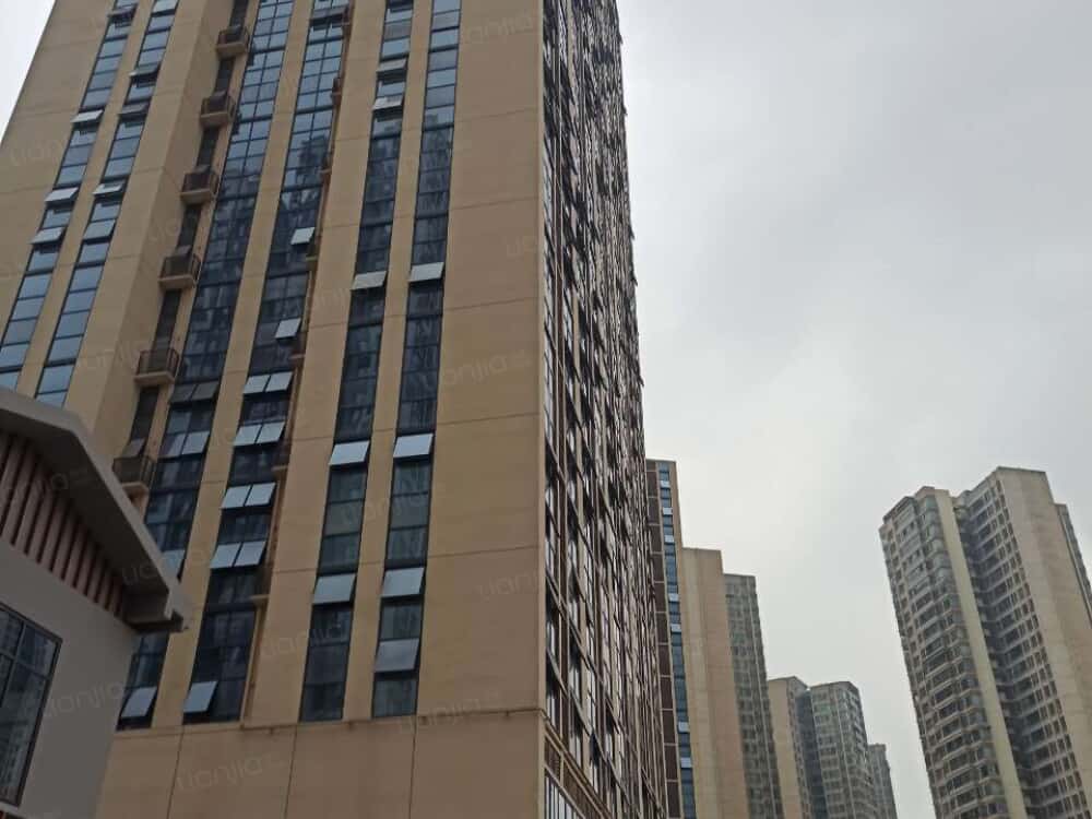 彩云台店