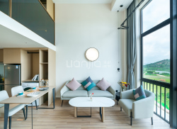 独栋·城家公寓 城家高级公寓东莞松山湖科学城店 免费健身房！超大办公区! 独厨落地窗 1室1厅_滨湖万科里租房