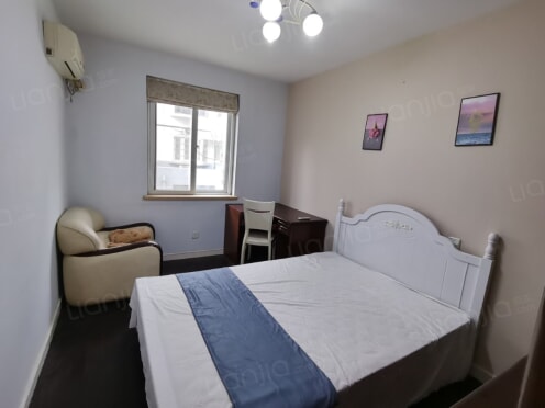 合租·长盛花园 4居室 北卧