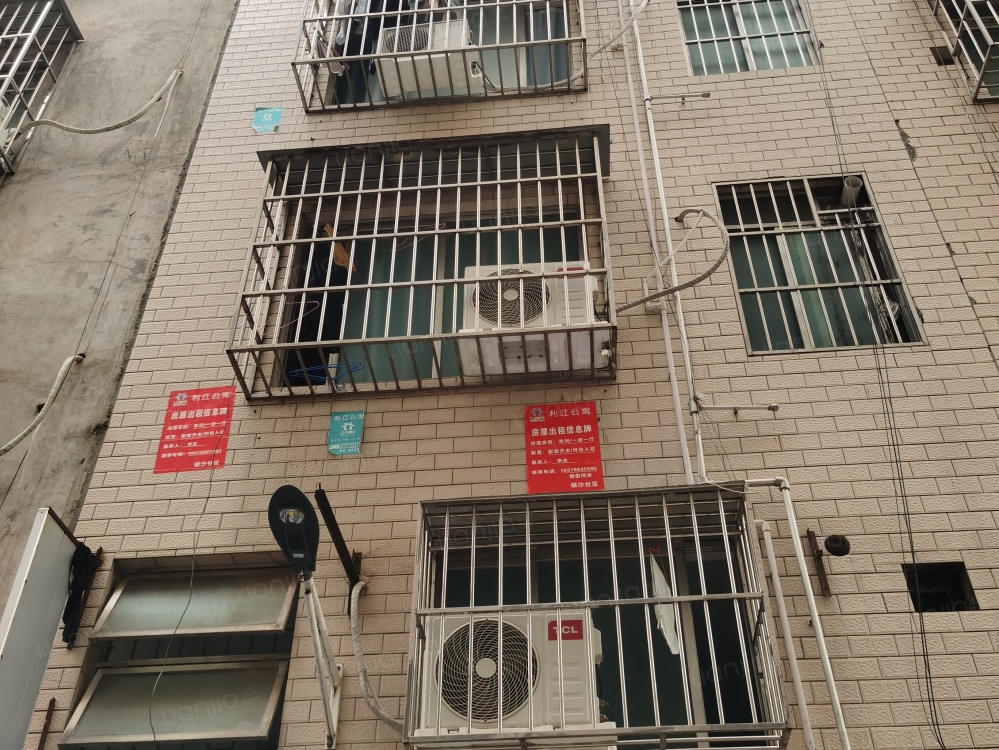 荣光北路店