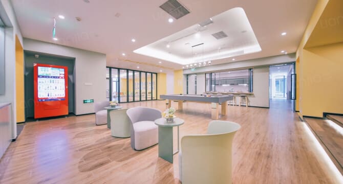 （华侨城三期店）4号楼