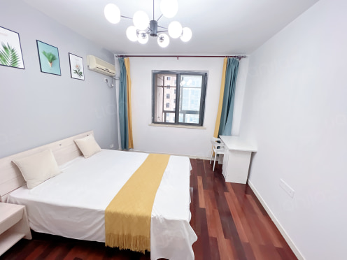 合租·华庭苑 4居室 南卧