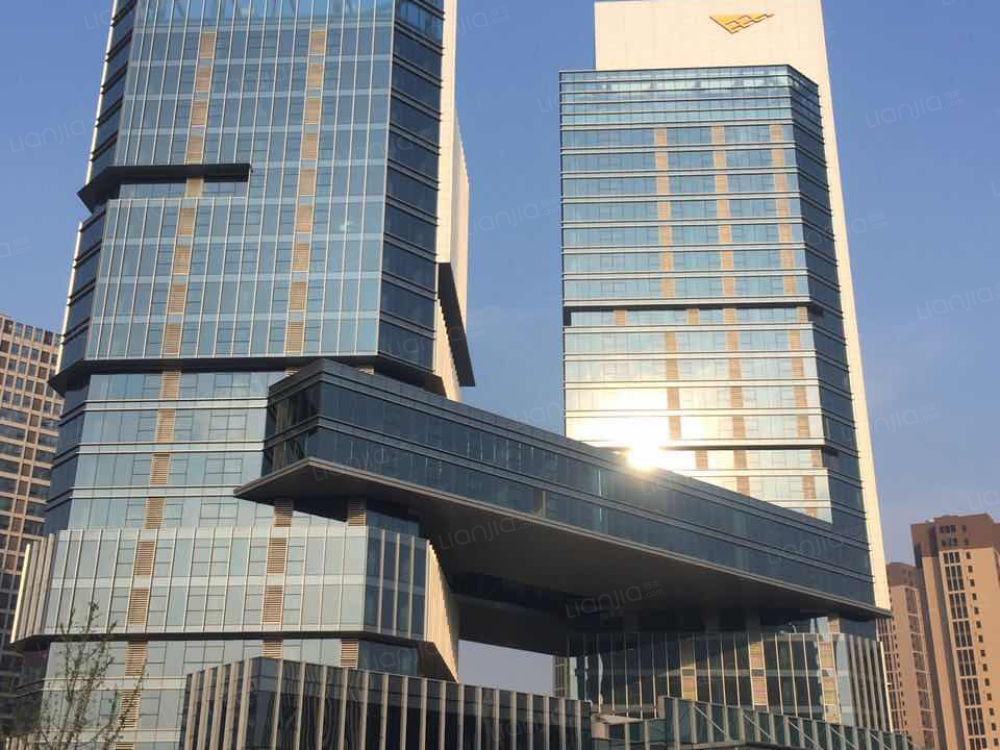 昆山光明路地铁站店