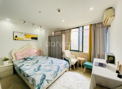 独栋·蜜租公寓 福州路店 福州路江旅都市方舟电梯公寓近一附院 1室1厅_南京西路219号租房