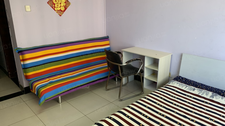 整租·女人世界公寓 1室1厅 南