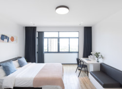 独栋·城家公寓 城家公寓常熟滨江新城店 精装修直租、租期灵活 1室1厅_江畔星辰商业广场租房