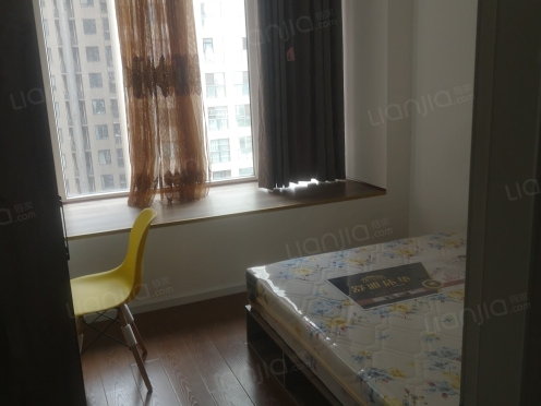 合租·华宇天府花城二期 5居室 南卧