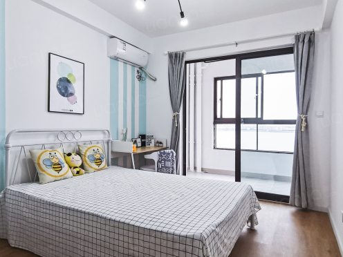 合租·保利悦玺 5居室 南卧