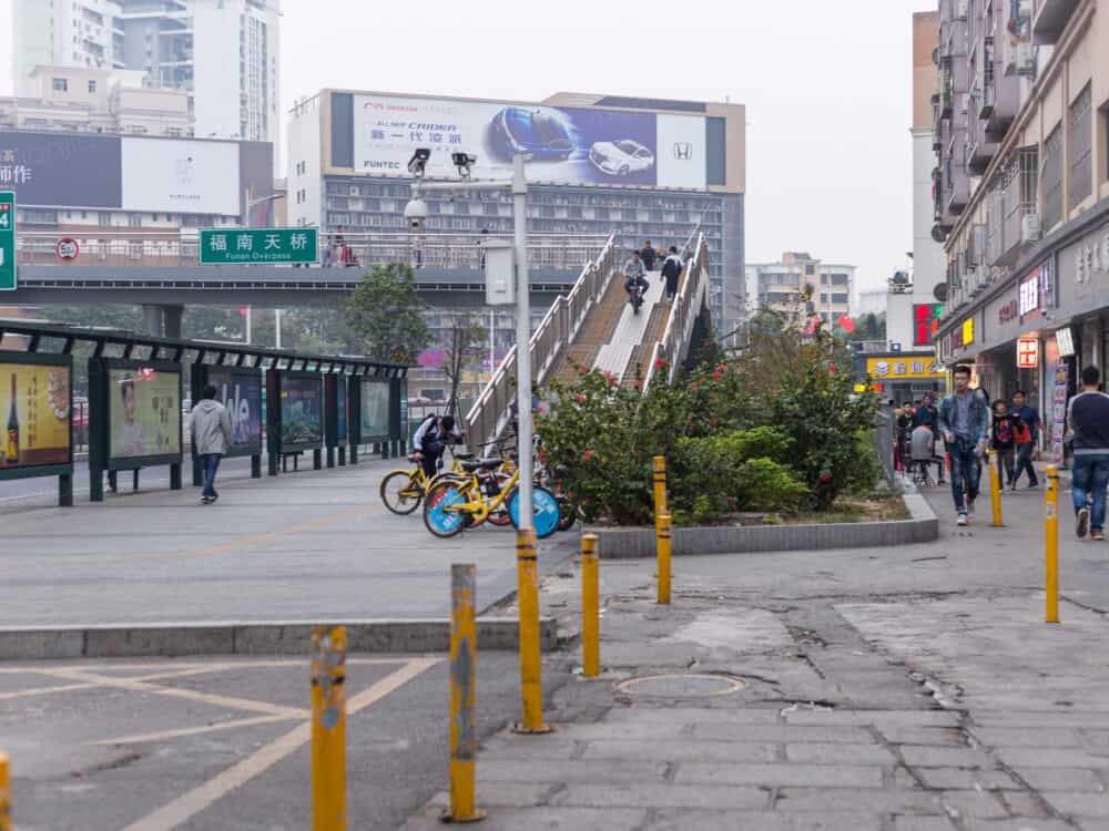 赤尾地铁站图片