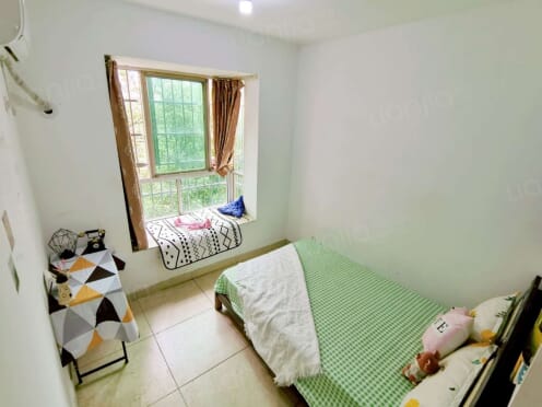 合租·金秋小区 5居室 南卧