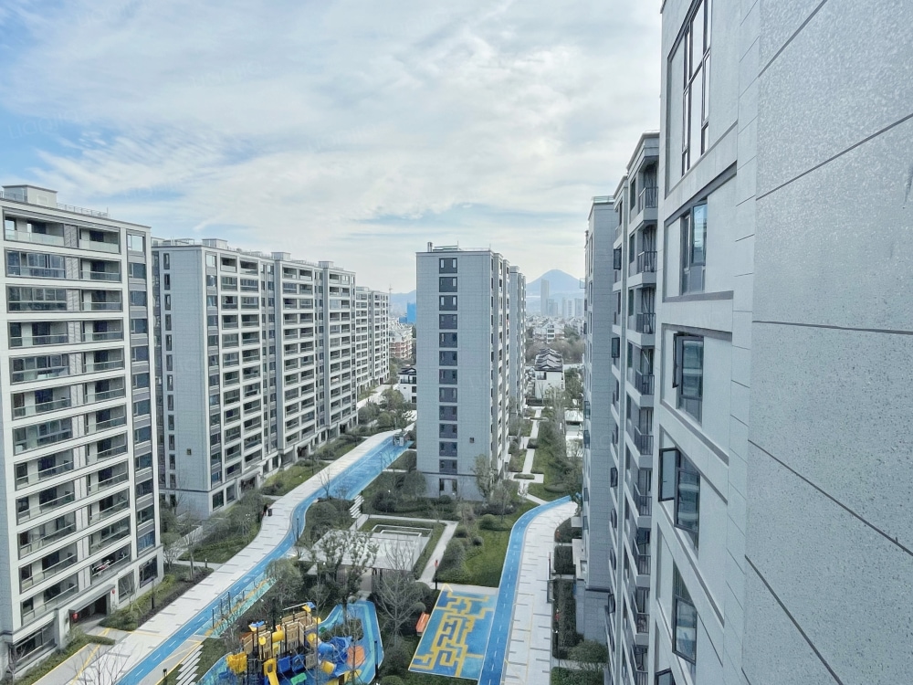 杭语公寓上亿广场店