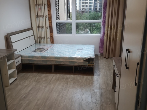 合租·朗诗未来家 4居室 南卧