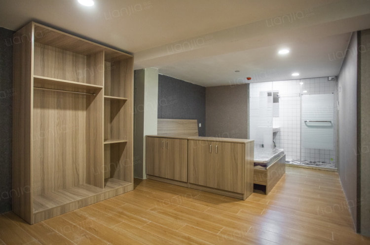 两室两厅两卫大复式