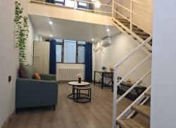 独栋·久拾公寓 焦家湾地铁口店 LOFT 整租一居室 月付 1室1厅_东岗东路483号租房