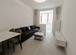 独栋·久拾公寓 五里铺店 省医院 兰大一院 兰州大学 地铁口 可短租 2室1厅_航天和美租房