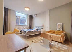 独栋·冠寓 大连交通大学店 新年好房租房立享95折、无中介费、大户型双床房！近西安路交大辽师免费自习室可短租押一付一24h安保 开间_西南路501号租房