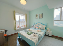 合租·左岸右岸 4居室 南卧_左岸右岸租房